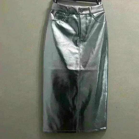 NWT HOUSE OF HARLOW 1960 METALLIC FAUX LEATHER MIDI SKIRT - Picture 3 of 7